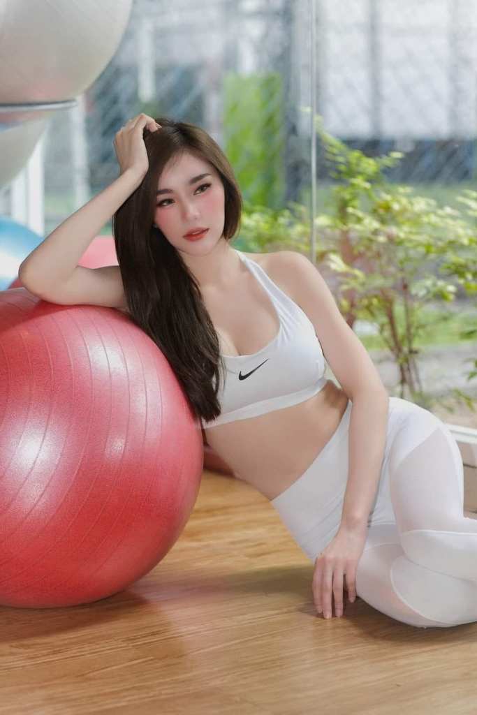 Thai girl doing exercise